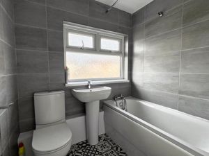 Photo 15- click for photo gallery